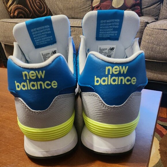 Very clean New Balance 574